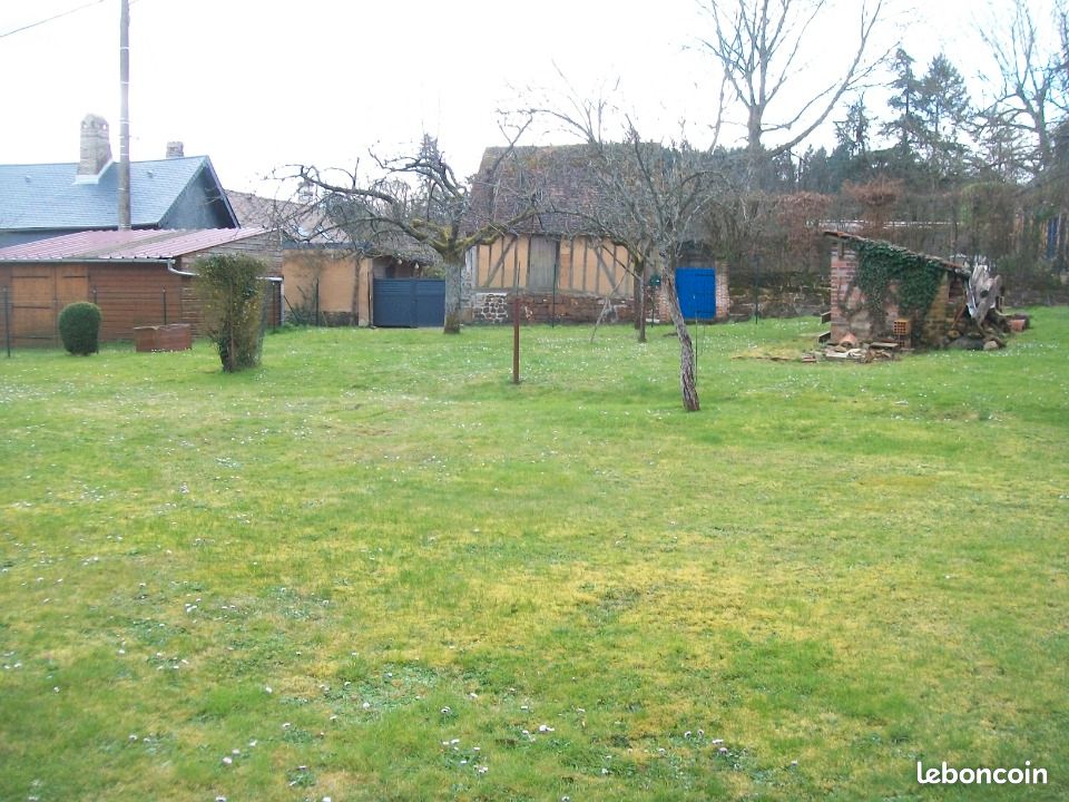 Terrain 520 m² Andeville · 107 000 €