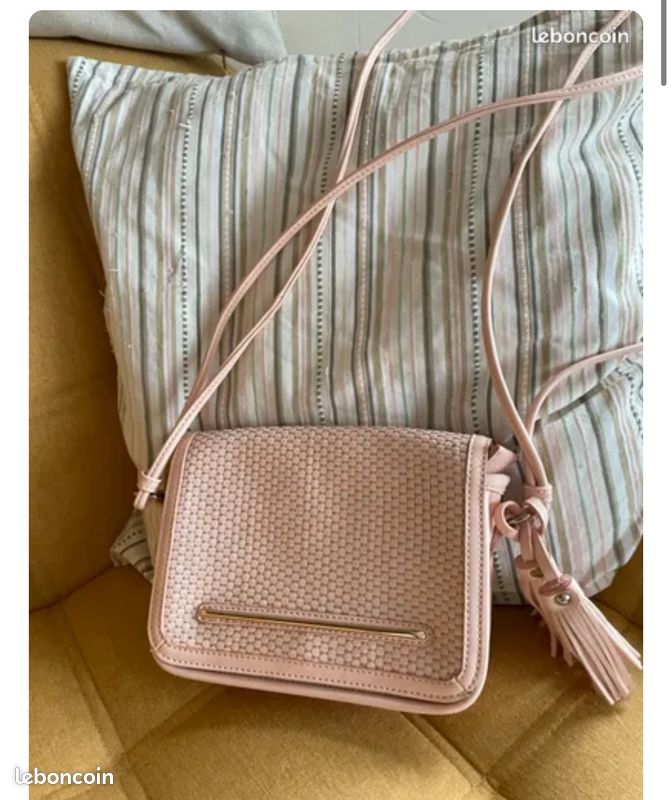 Sac rose minelli comme neuf (image 2)