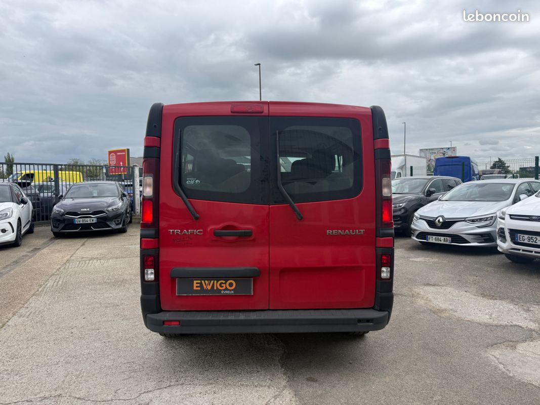 Renault trafic combi 1.6 dci 95ch l1 energy zen - climatisation - bluetooth - centralisation (image 5)