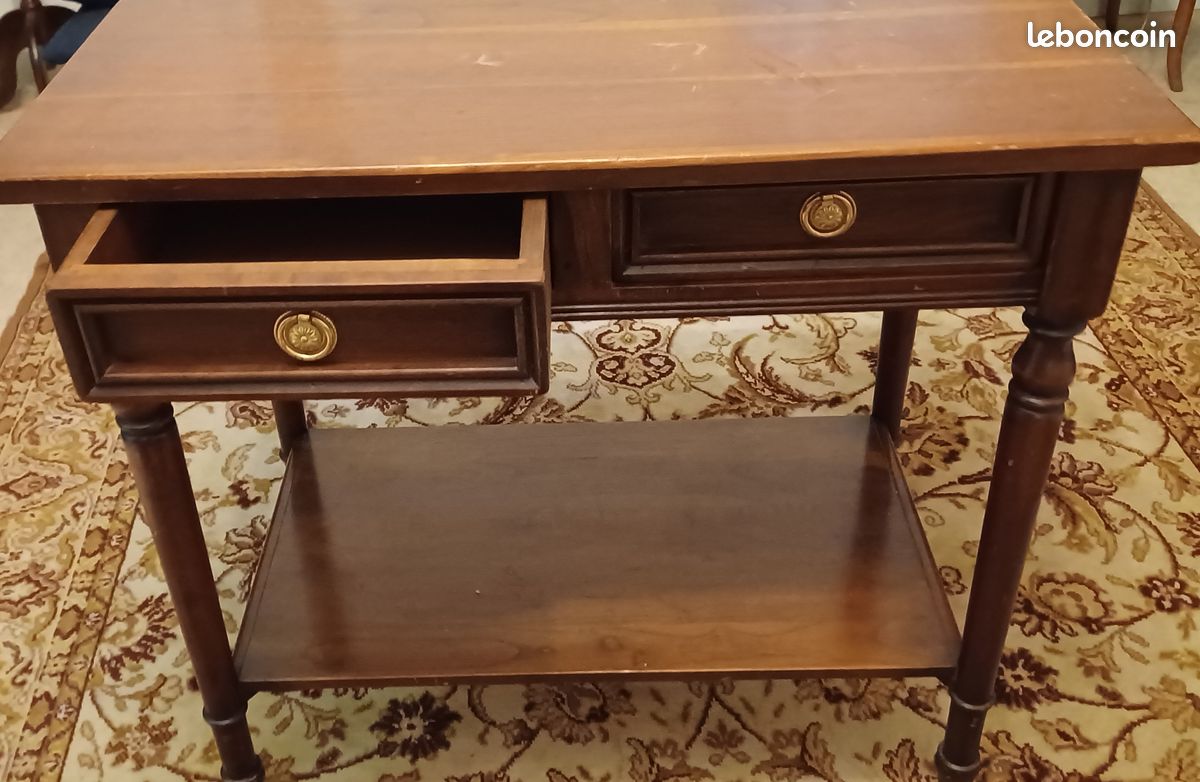 Table de télévision en bois (image 1)