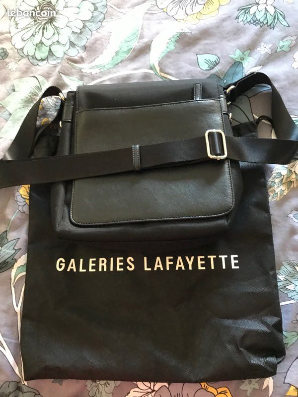 Galerie Lafayette Sac BandouliÃ¨re Femme Spartoo Sac BandouliÃ¨re