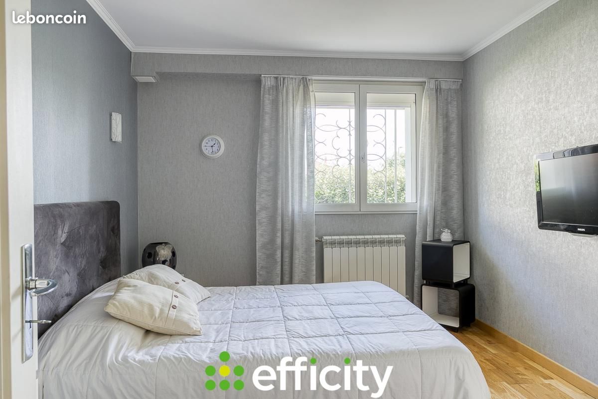 Villa 7 pièces 180 m² (image 11)