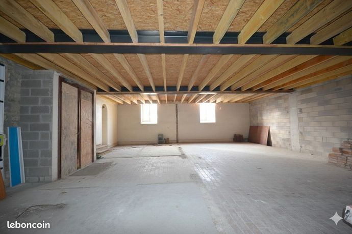 Appartement 5 pièces 225 m² — 6