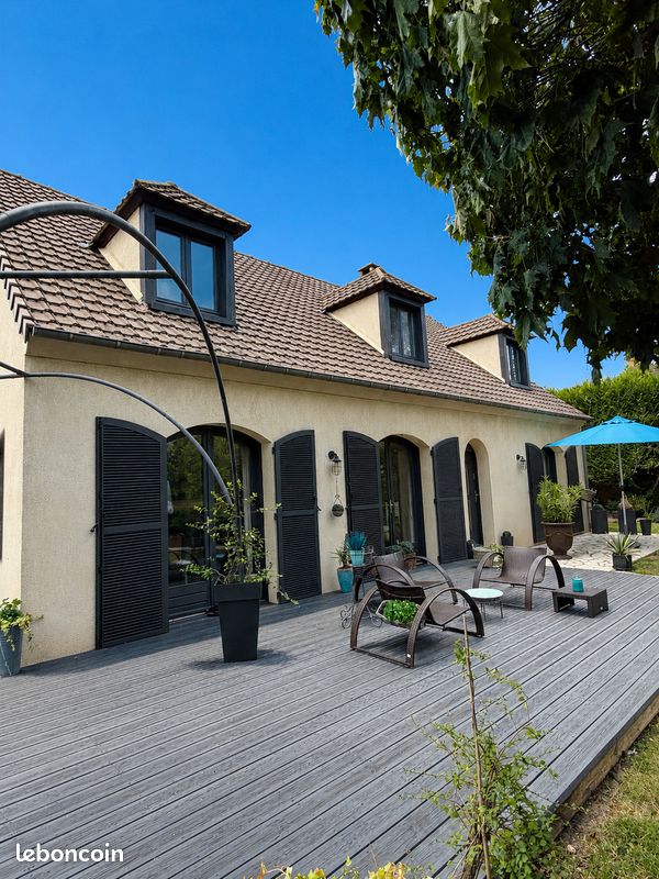 Maison 7 pièces 160 m² · à Magny-en-Vexin · 160 m² · 598 000 €