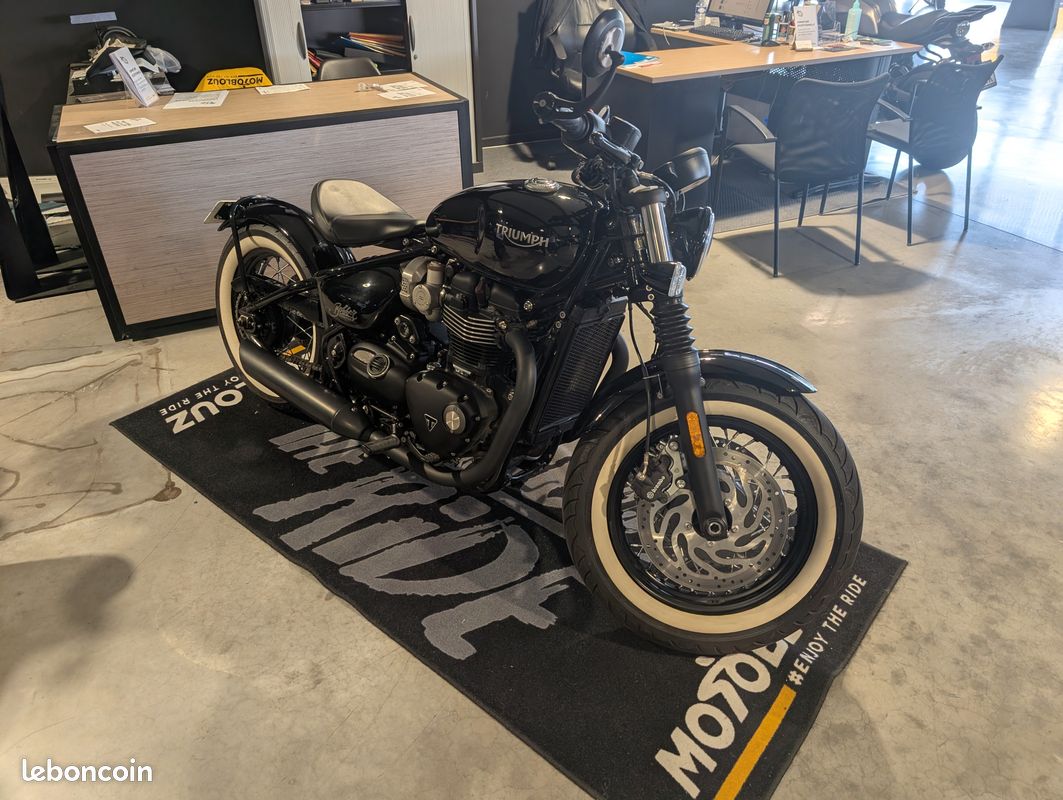 Triumph bonneville bobber 4336 km (image 8)