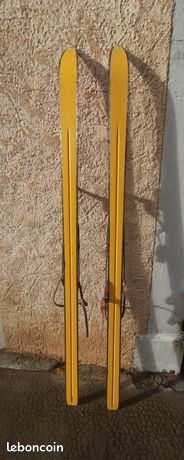 Anciens Skis En Bois La Hutte Cabri 193 – Vintage Montagne – Déco Ou Collection