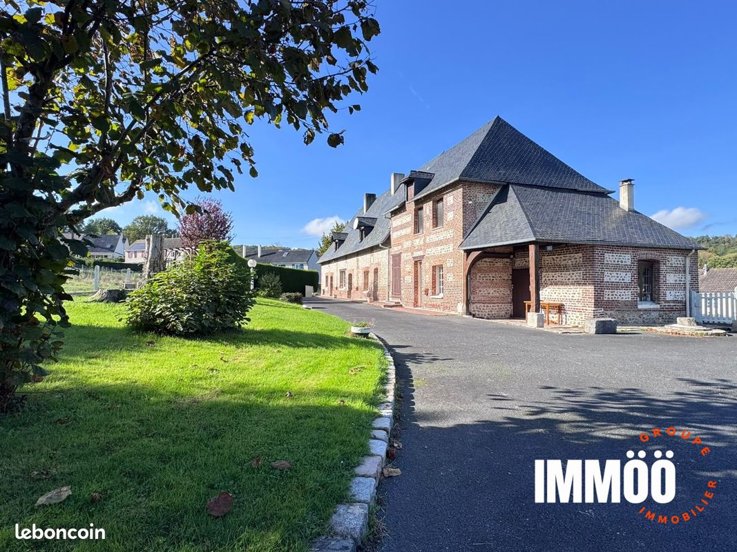 Maison 5 pièces 182 m² · à Villers-Écalles · 182 m² · 384 000 €