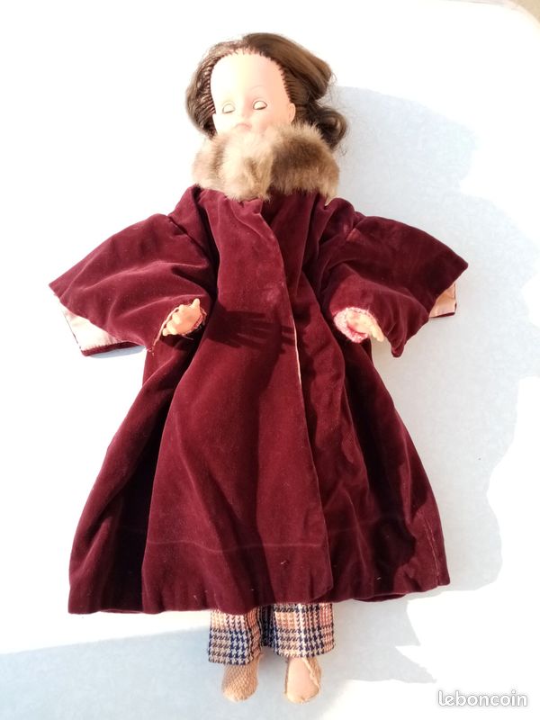 ANCIEN IMPERMEABLE CIRE EMMANUELLE 1971 DE LA POUPEE CATHIE DE BELLA