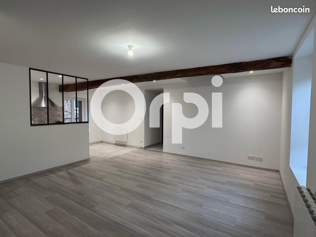 Appartement 3 pièces 85 m² · à Le Grand-Lemps · 85 m² · 795 €/mois
