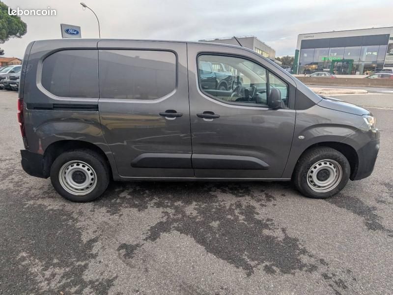 Citroen Berlingo Van M 650kg BlueHDi 100 S&S Club BVM5 - TVA Récupérable - 10558.32 HT (image 8)