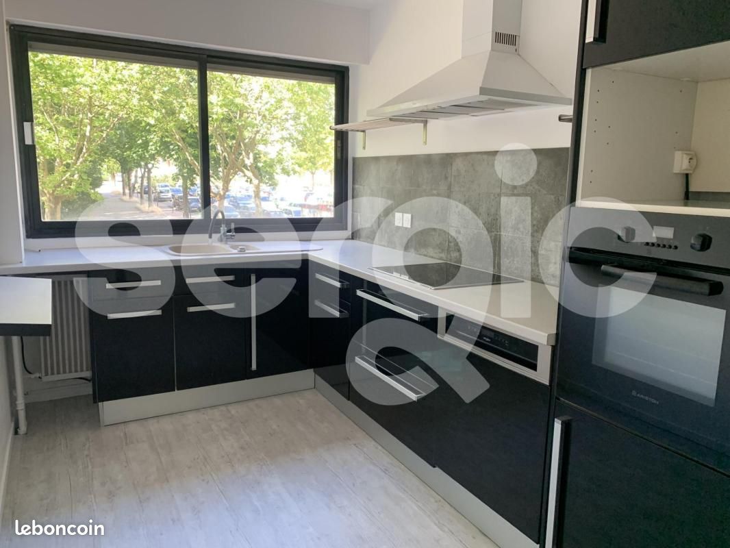 Appartement 2 pièces 54 m² · à Mons-en-Baroeul · 54 m² · 692 €/mois