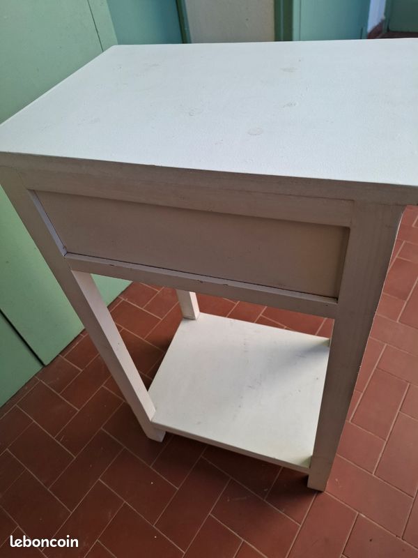 Table de chevet blanche (image 7)