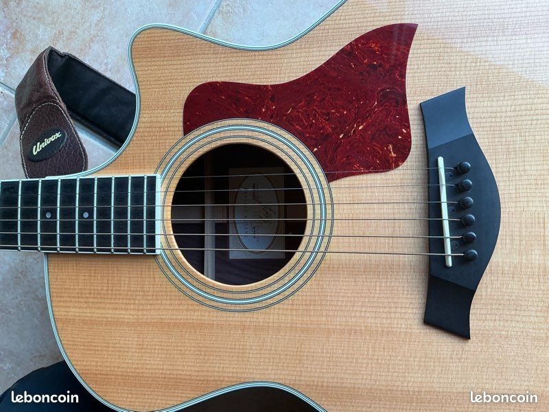 414 CE-R modèle du 11 mars 2016 + Taylor flycase Taylor + Sangle Univox + capodastre + jeu de corde souple (image 3)