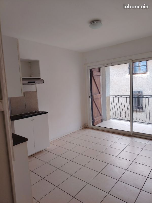 Appartement 1 pièce 27 m² · au Beausset · 27 m² · 590 €/mois