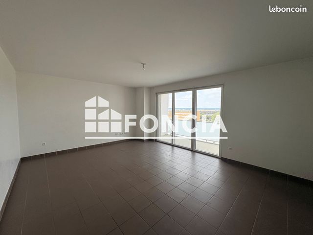 Appartement 3 pièces 95 m² · à Reims · 95 m² · 833 €/mois