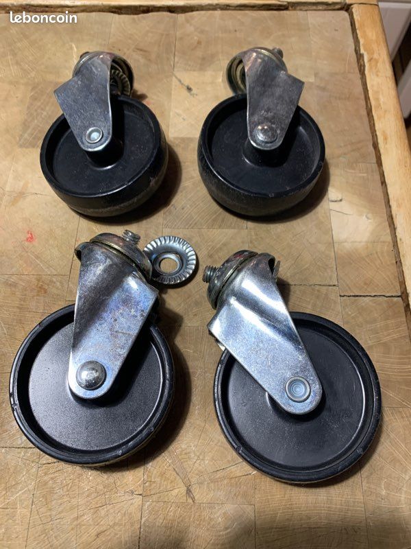 Lot de 4 roulettes (image 1)