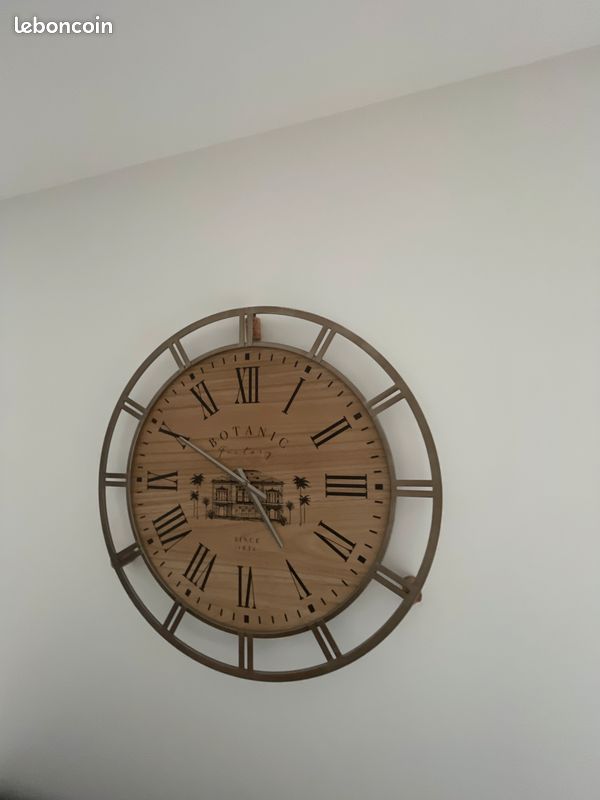 Horloge murale (image 1)