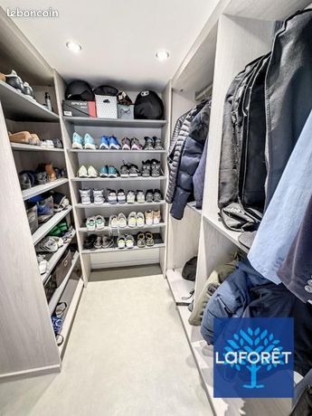 https://img.leboncoin.fr/api/v1/lbcpb1/images/eb/e5/a6/ebe5a6dc61916fee181747d79f7607b176b40dcf.jpg?rule=ad-image