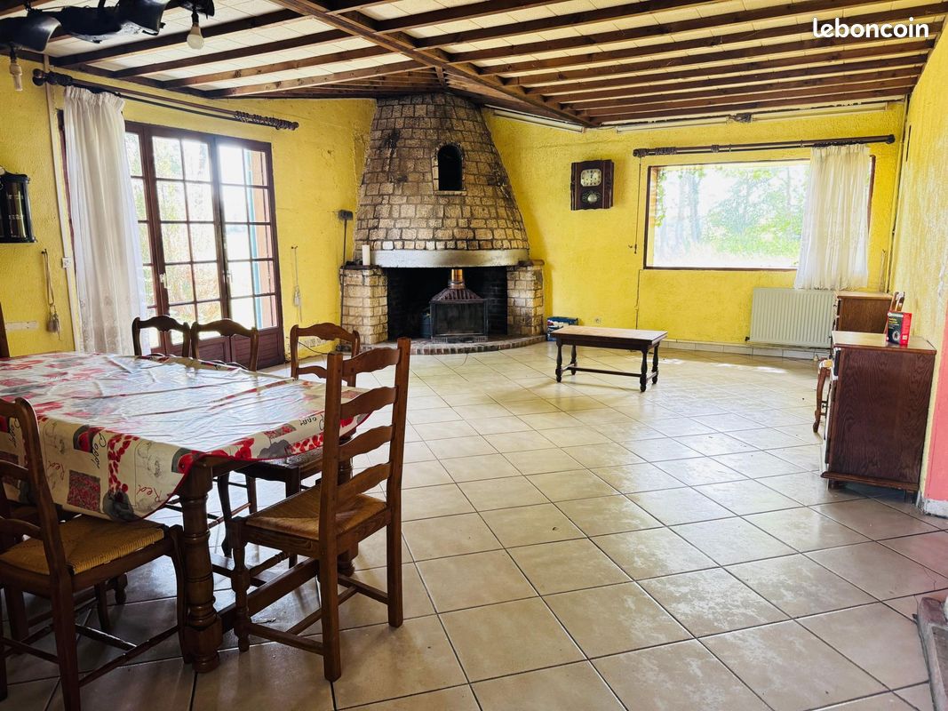 Immeuble 105 m² LE BOULAY-MORIN (image 3)