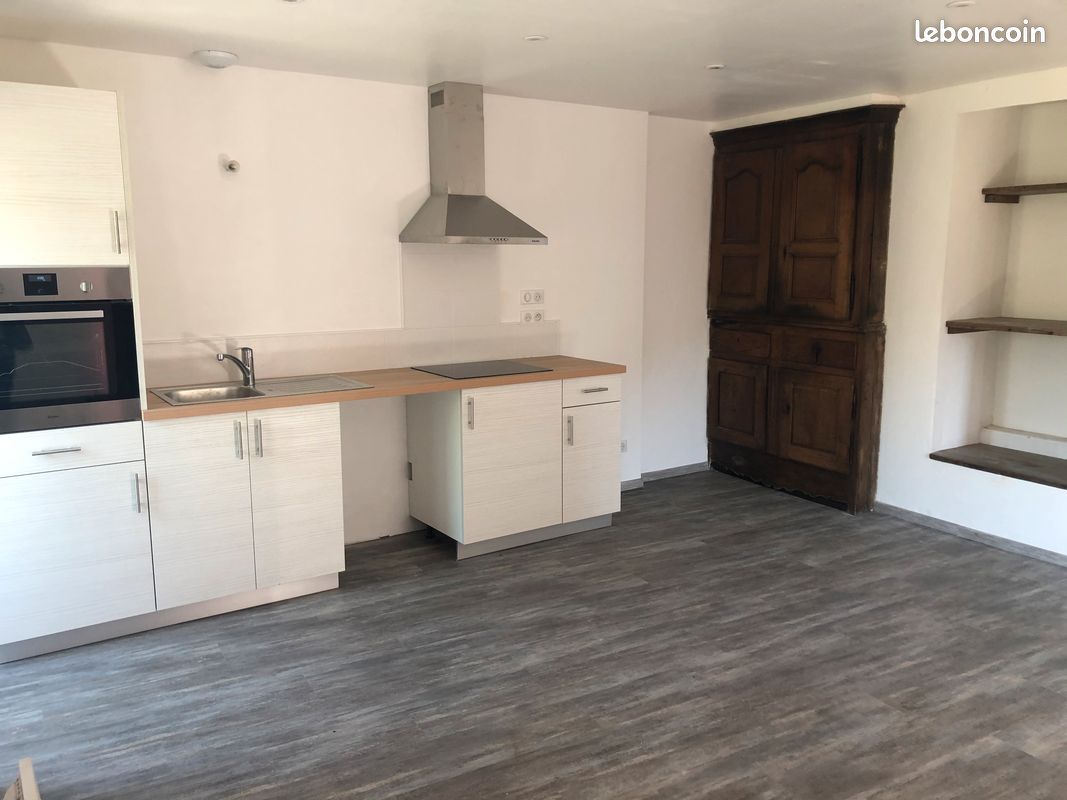 Maison 4 pièces 85 m² · à Sévérac d'Aveyron · 85 m² · 672 €/mois