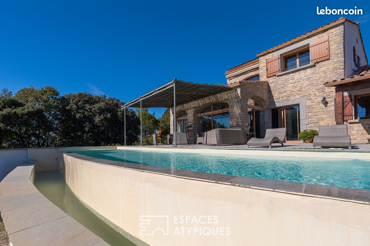 Maison 6 pièces 229 m² · à Ferrières-les-Verreries · 229 m² · 830 000 €
