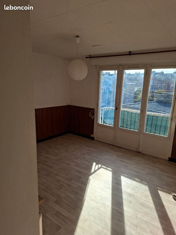 Appartement undefined pièce(s) undefined m²à louer Lisieux