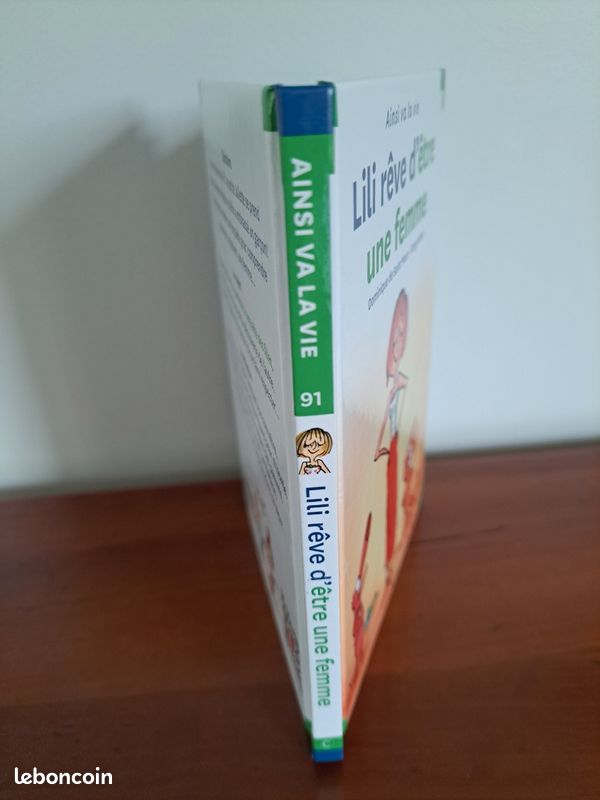 Livre 📙 "Lili rêve d'être une femme" (image 3)