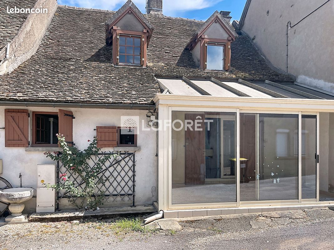 Maison 6 pièces 93 m² · à Beaumont-sur-Grosne · 93 m² · 109 000 €