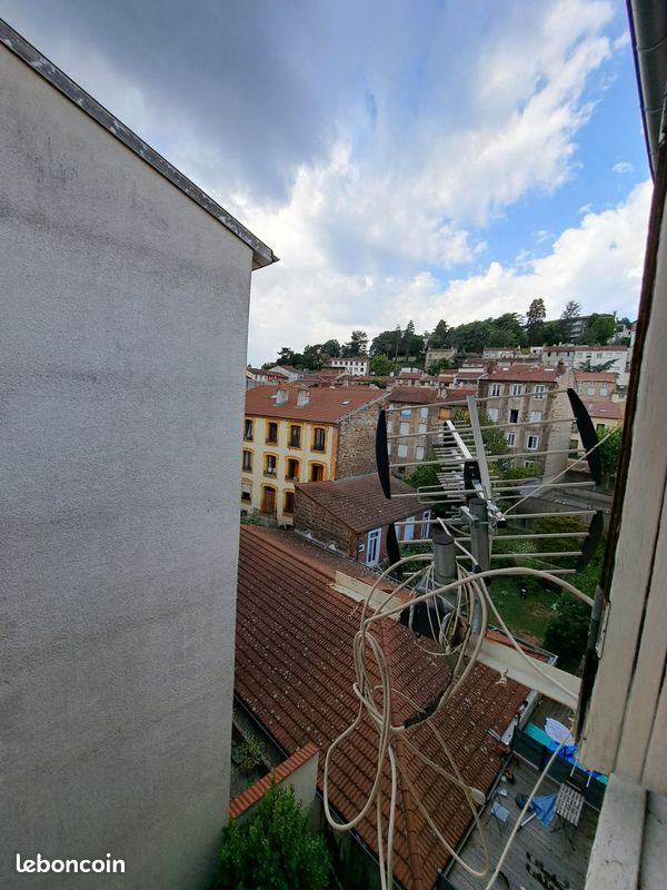 Appartement 2 pièces 30 m² · à Saint-Étienne · 30 m² · 445 €