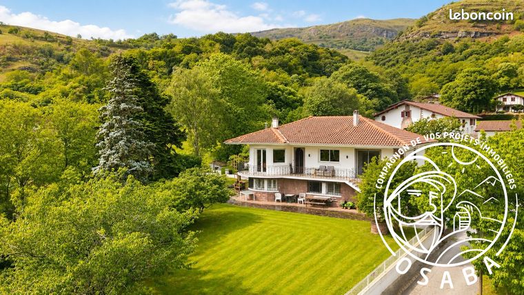 Maison 6 pièces 211 m²