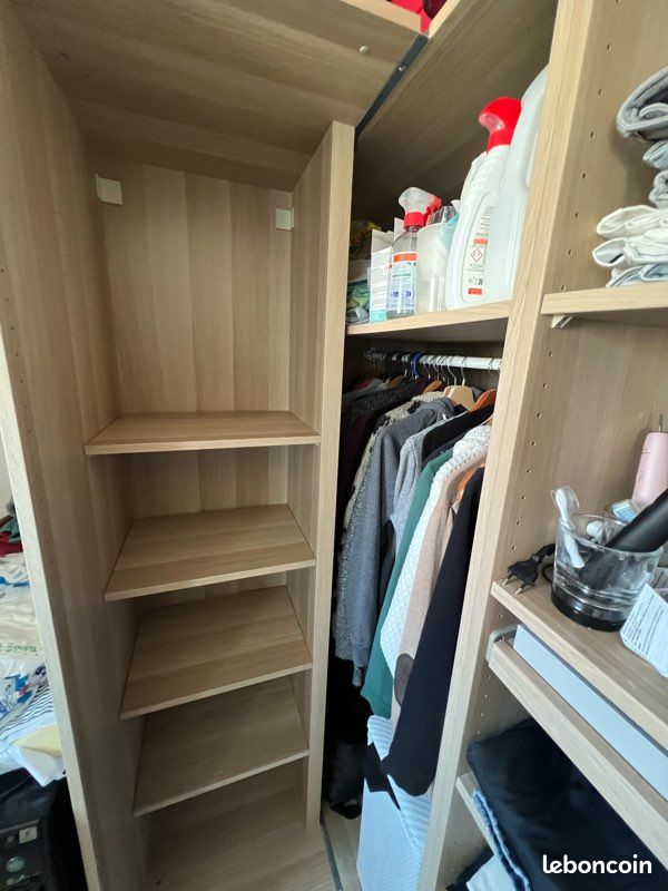 Caisson PAX IKEA angle (image 1)