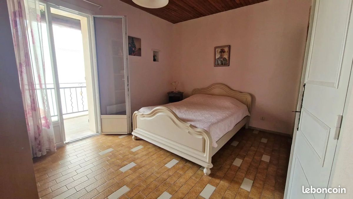 Maison de village 10 pièces 275 m² (image 8)