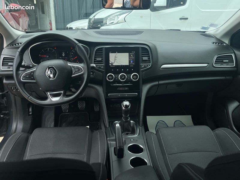 Renault mégane iv business première main (image 3)