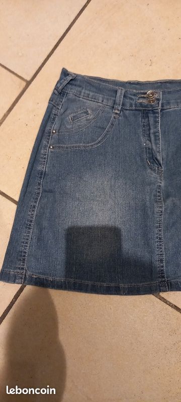 🦋🦋 mini jupes en jeans taille S irreprochable 🦋🦋 (image 2)