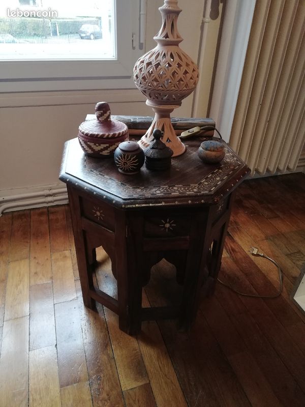 Table guéridon (image 1)