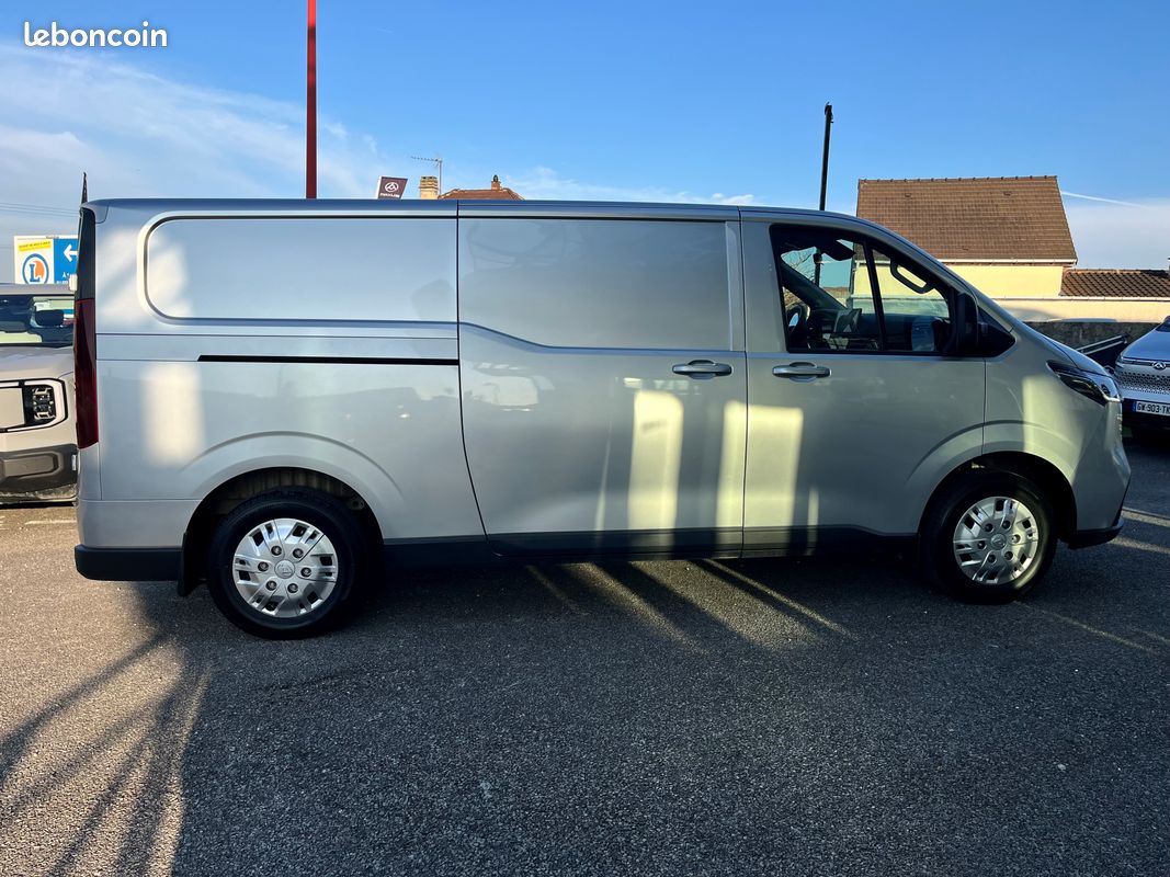 Maxus e-deliver7 fourgon l2h1 88 kwh (image 5)