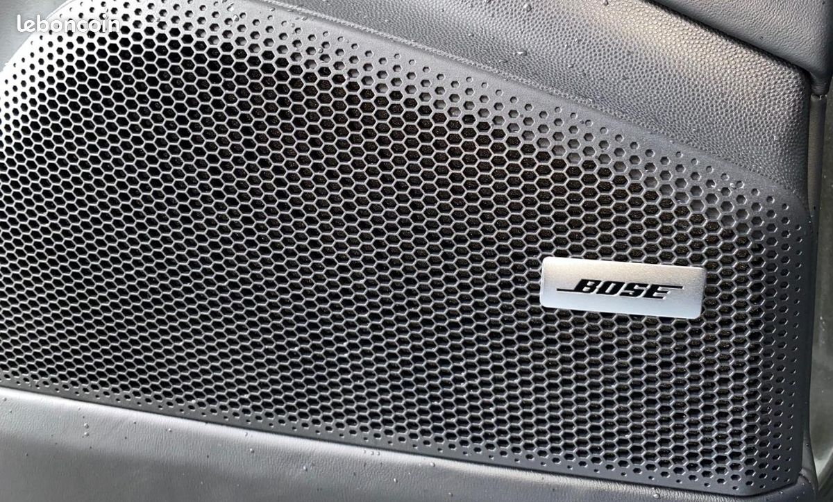 Porsche Macan ELECTRIQUE 4S 516 ch (image 24)