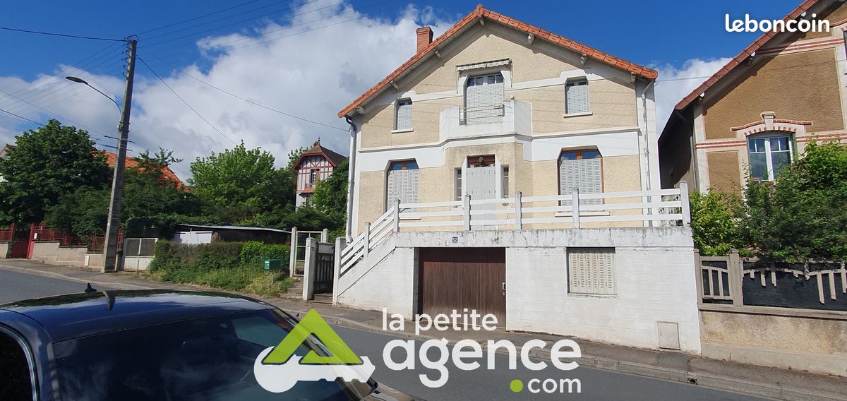Maison 8 pièces 92 m² · à Montluçon · 92 m² · 64 960 €