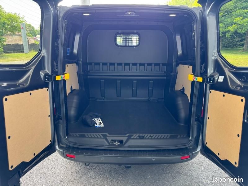 Ford Transit CustomNugget 320 L1H1 2.0 EcoBlue 130ch Trend BVA6 (image 14)