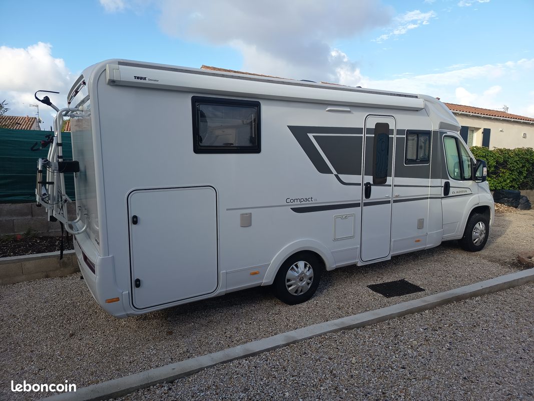 Camping car Adria Compact DL (image 3)