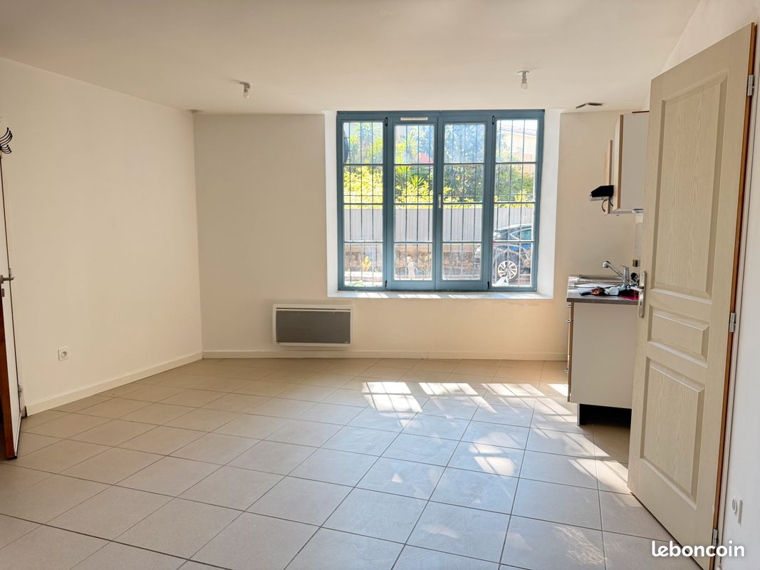Appartement 3 pièces 52 m² · à Pézenas · 52,3 m² · 480 €/mois