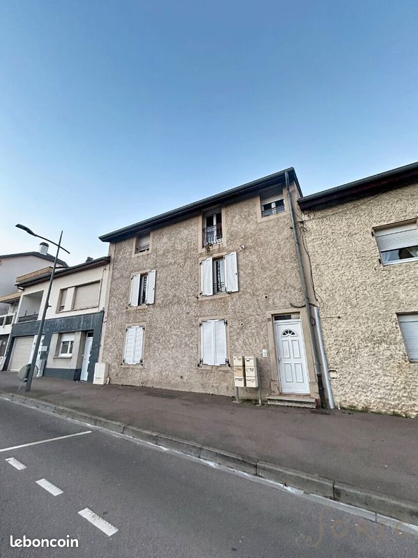 Immeuble 11 pièces 235 m² · à Talange · 235 m² · 399 000 €