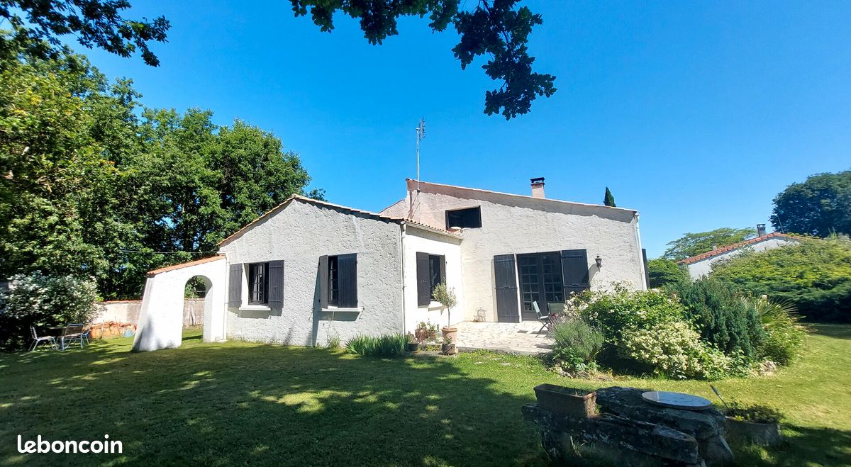 Maison 7 pièces 168 m² · à Bourcefranc-le-Chapus · 168 m² · 296 000 €