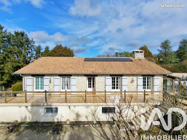 Maison familiale 9 pièces 239 m²
