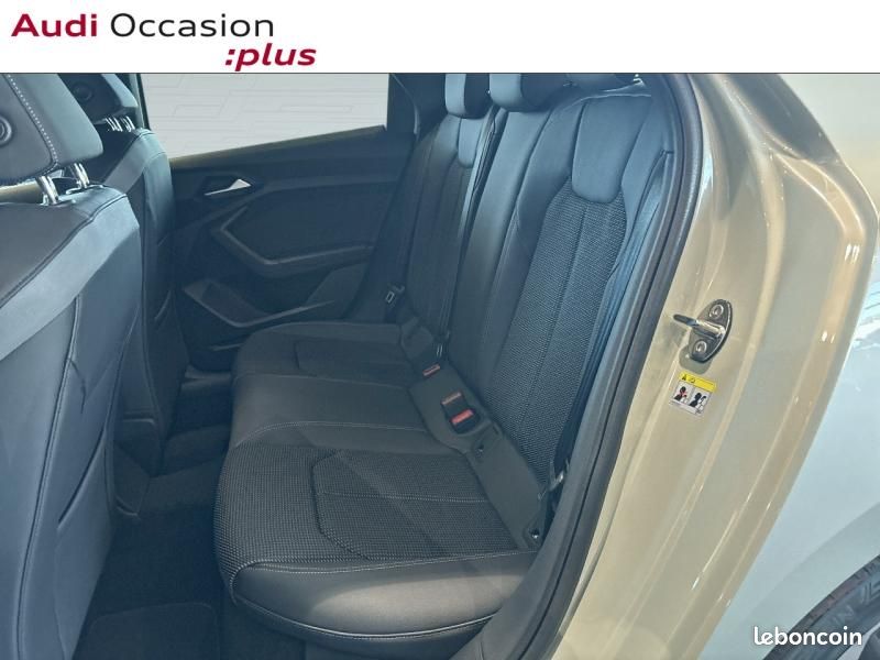 Audi A1 Sportback 30 TFSI 116ch S line S tronic 7 (image 3)