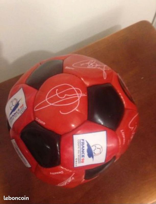 Mini Ballon De Football Coca-Cola Soda Cuir Rouge Coupe Du Monde Russie 2018