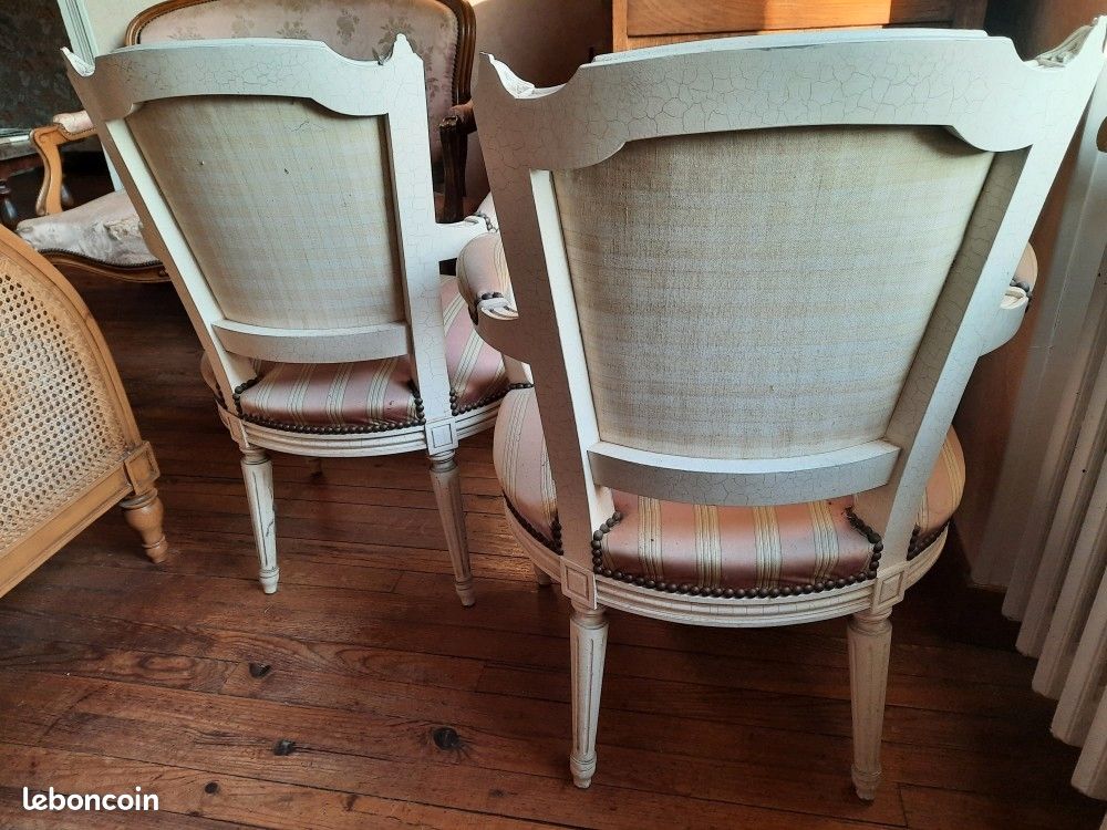 Paire de fauteuils anciens (image 2)
