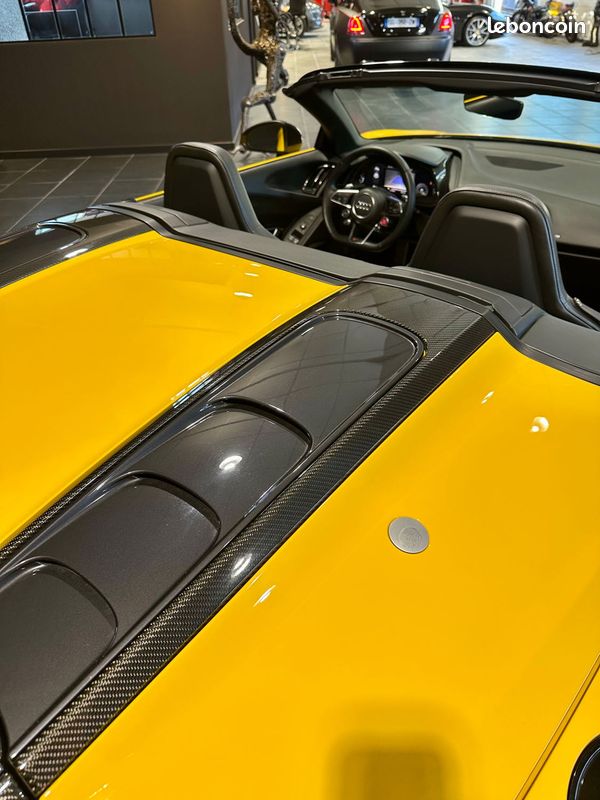 Audi r8 v10+ spyder 610 cv (image 7)