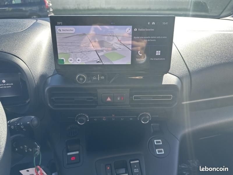 Opel Combo Cargo M Diesel 130ch automatique Pack Premium Connect (image 16)