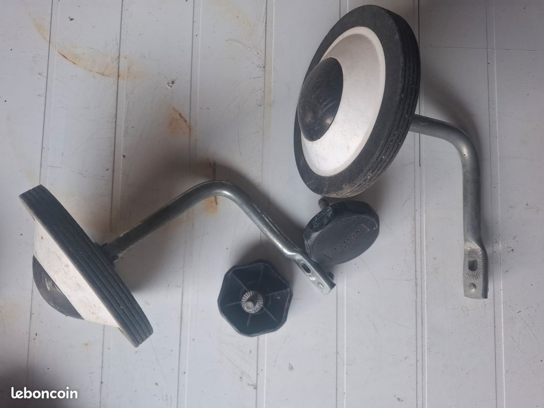 Petite roue pour velo 14 pouces Équipements vélos